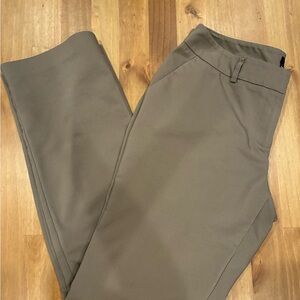 Apt. 9 Women's Khaki Straight Leg Pants